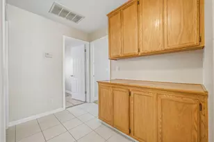 9191 Morgan Point Ct, Elk Grove, CA 95624 - Photo 27