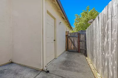 9191 Morgan Point Court, Elk Grove, CA 95624 - Photo 49