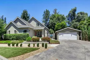 3063 Donner Way, Sacramento, CA 95817 - Photo 1