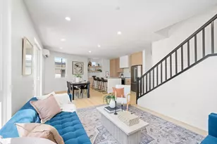 2031 30th St, Sacramento, CA 95817 - Photo 13