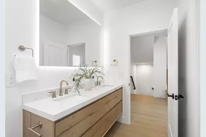 2031 30th Street, Sacramento, CA 95817 - Photo 39