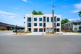 2031 30th St, Sacramento, CA 95817 - Photo 43