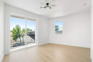 2031 30th St, Sacramento, CA 95817 - Photo 35