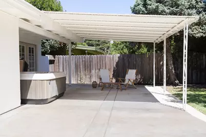 8876 Elk Way, Elk Grove, CA 95624 - Photo 39