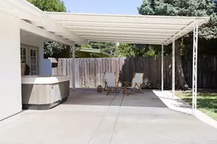 8876 Elk Way, Elk Grove, CA 95624 - Photo 39