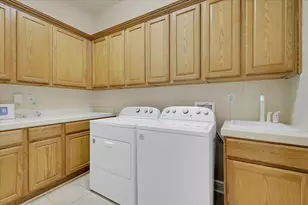 2612 Heritage Park Ln, Sacramento, CA 95835 - Photo 19