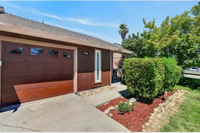 7700 Harvest Woods Drive, Sacramento, CA 95828 - Photo 3