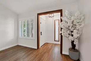 7700 Harvest Woods Dr, Sacramento, CA 95828 - Photo 3