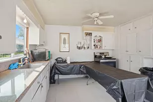 12242 Orange Blossom Rd, Oakdale, CA 95361 - Photo 11