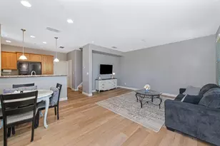214 Blossom Rock Ln, Folsom, CA 95630 - Photo 5