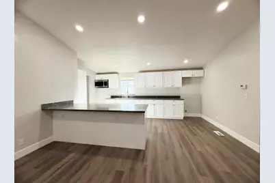 4049 Farmington Road, Stockton, CA 95215 - Photo 17