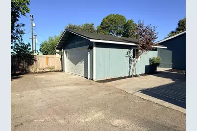 4049 Farmington Road, Stockton, CA 95215 - Photo 5