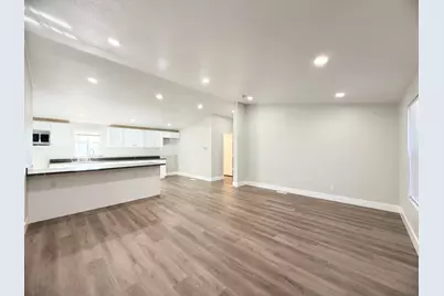 4049 Farmington Road, Stockton, CA 95215 - Photo 15