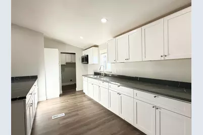 4049 Farmington Road, Stockton, CA 95215 - Photo 21
