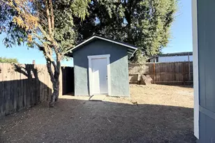 4049 Farmington Rd, Stockton, CA 95215 - Photo 11