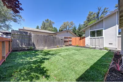 8457 N Star Way, Orangevale, CA 95662 - Photo 9