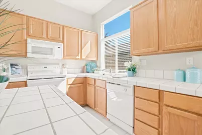 7288 Pineschi Place, Roseville, CA 95747 - Photo 21