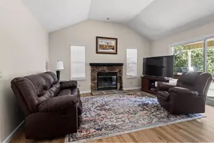 119 Dyrell Way, Folsom, CA 95630 - Photo 9