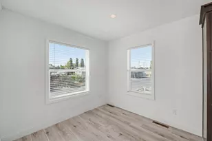 E F St, Oakdale, CA 95361 - Photo 7