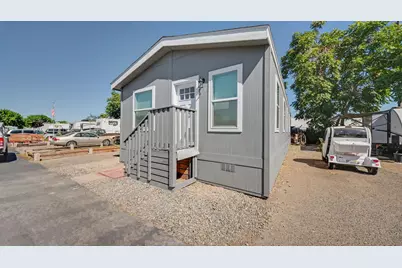 E F Street #14, Oakdale, CA 95361 - Photo 3