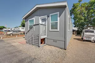 E F St, Oakdale, CA 95361 - Photo 3