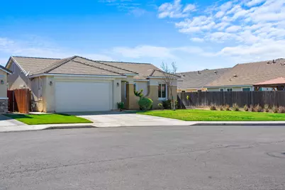 737 Fume Blanc Court, Los Banos, CA 93635 - Photo 3