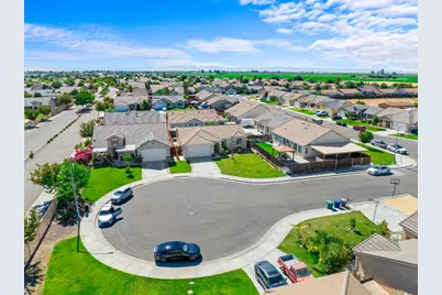 737 Fume Blanc Court, Los Banos, CA 93635 - Photo 45