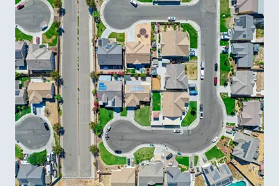 737 Fume Blanc Court, Los Banos, CA 93635 - Photo 47
