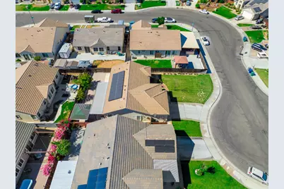 737 Fume Blanc Court, Los Banos, CA 93635 - Photo 41