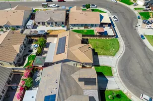 737 Fume Blanc Ct, Los Banos, CA 93635 - Photo 41