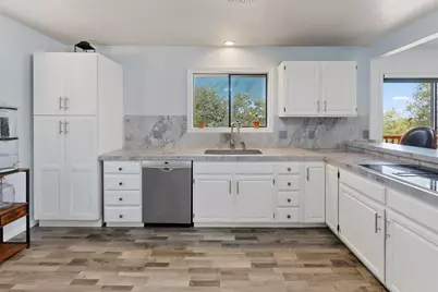 14354 Sun Forest Drive, Penn Valley, CA 95946 - Photo 11
