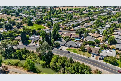 1150 E South Bear Creek Drive, Merced, CA 95340 - Photo 37