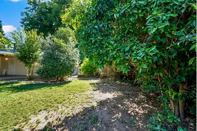 1150 E South Bear Creek Drive, Merced, CA 95340 - Photo 23