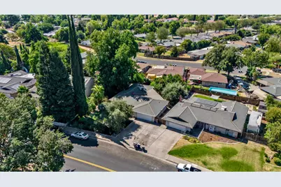 1150 E South Bear Creek Drive, Merced, CA 95340 - Photo 35
