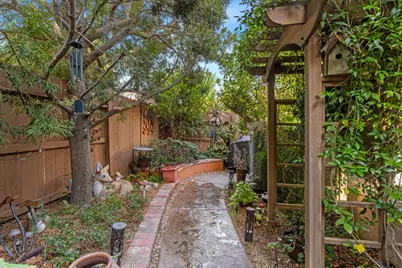 7441 Chatsworth Circle, Elk Grove, CA 95757 - Photo 31