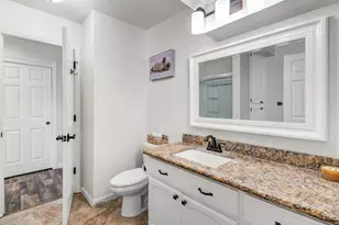 2250 Scarborough Dr, Lodi, CA 95240 - Photo 13