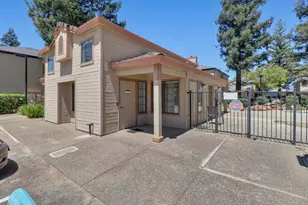2250 Scarborough Dr, Lodi, CA 95240 - Photo 31