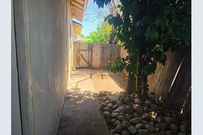 6209 Claussen Way, North Highlands, CA 95660 - Photo 5