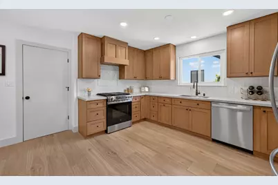 3845 Lynwood Way, Sacramento, CA 95864 - Photo 11