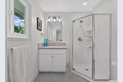 3845 Lynwood Way, Sacramento, CA 95864 - Photo 27