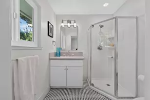 3845 Lynwood Way, Sacramento, CA 95864 - Photo 27