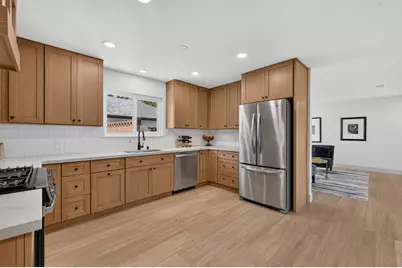 3845 Lynwood Way, Sacramento, CA 95864 - Photo 13