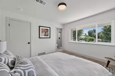 3845 Lynwood Way, Sacramento, CA 95864 - Photo 31