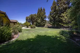 24333 E Hwy 26, Linden, CA 95236 - Photo 11