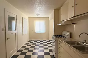 1820 Idalou Ave, Modesto, CA 95350 - Photo 9