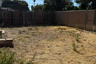 1820 Idalou Ave, Modesto, CA 95350 - Photo 17