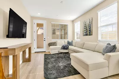9326 Mystic Lake Alley, Sacramento, CA 95829 - Photo 5