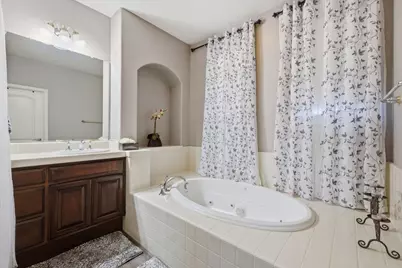 5423 McLean Drive, Elk Grove, CA 95757 - Photo 39