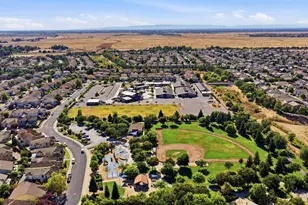 5423 McLean Dr, Elk Grove, CA 95757 - Photo 59