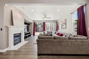 5423 McLean Dr, Elk Grove, CA 95757 - Photo 9